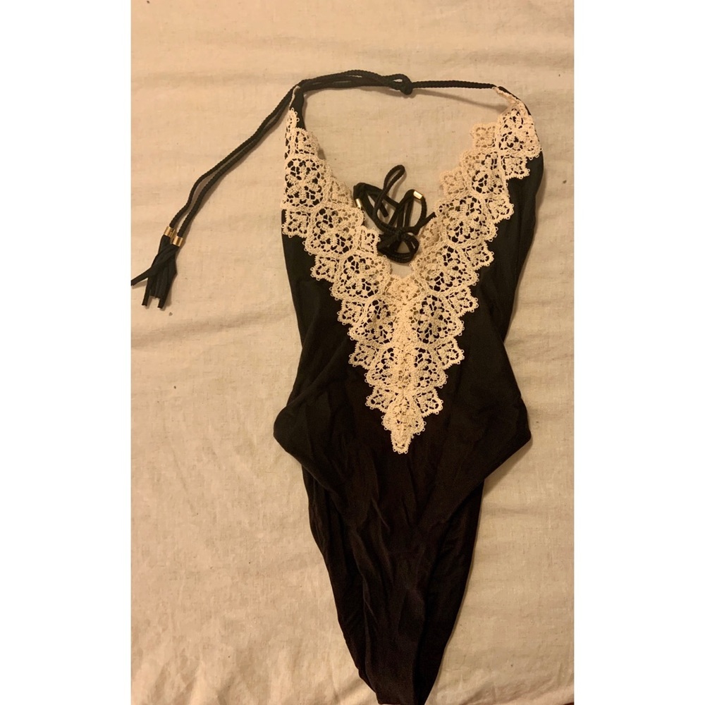 Blue Life Mirage Halter One Piece | Medium | Black